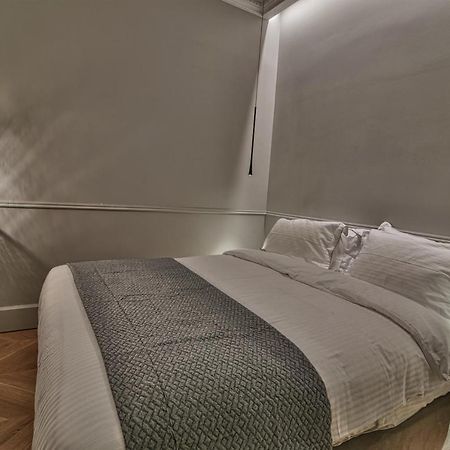 Nikiou Suites Luxury Residence Athén Kültér fotó