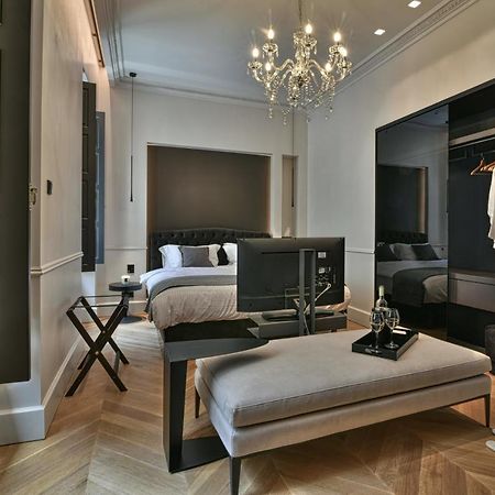 Nikiou Suites Luxury Residence Athén Kültér fotó