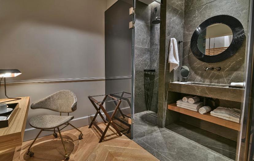 Nikiou Suites Luxury Residence Athén Kültér fotó